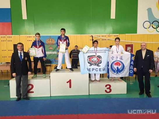 Орловские каратисты вернулись из Калуги с россыпью медалей