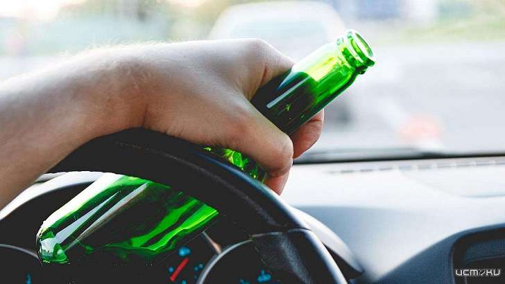 Орловского любителя пьяной езды будут судить за попытку подкупа полицейского 