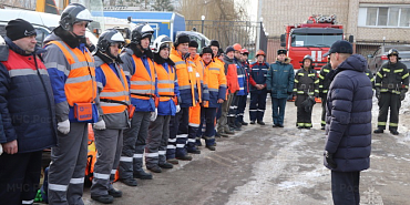 Весеннее половодье  спасатели Смотр готовности  Орловские спасатели готовы к весеннему половодью