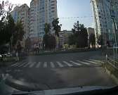 Видео: в Орле средь бела дня экипаж ДПС гонялся за байкером