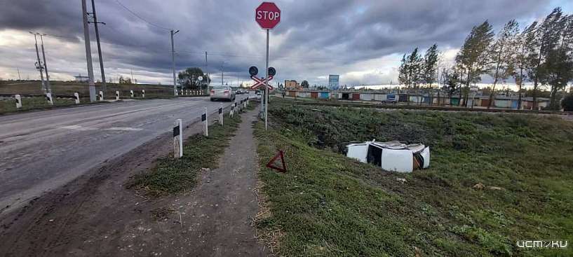 Под Орлом иномарка улетела в кювет. Водитель погиб