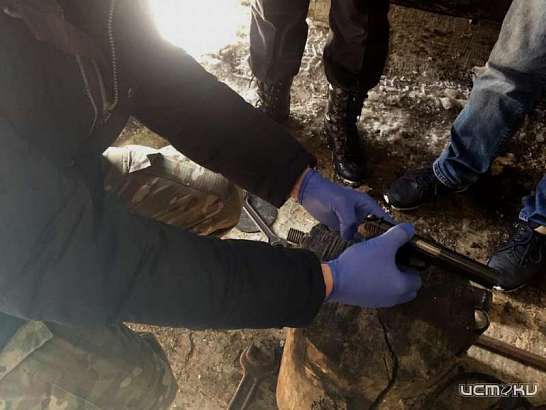 В гараже жителя Новосиля нашли ТТ и почти 650 боеприпасов времен войны