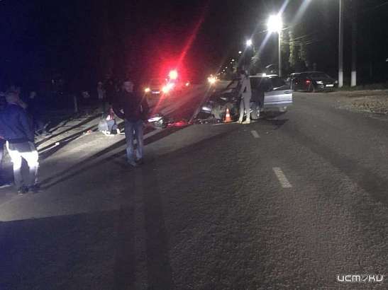 В Ливнах не разъехались автомобиль и мотоцикл В Ливнах не разъехались автомобиль и мотоцикл