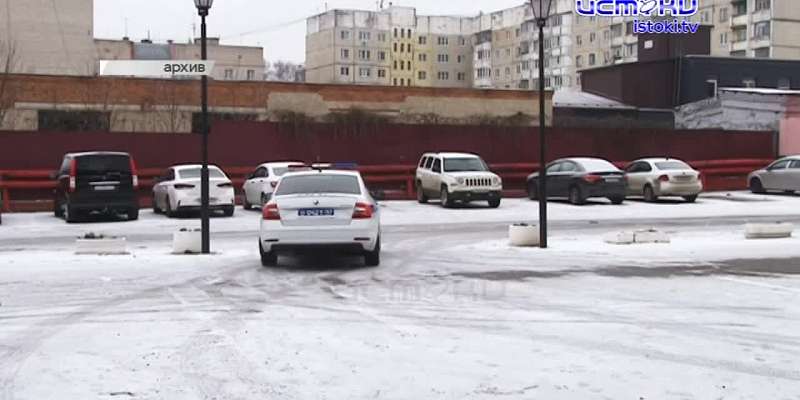 Трехглазое нашествие. Светофоры заполонили Орел, увеличив число пробок в городе. Журналисты узнали у главного инспектора региона зачем усложнили жизнь...