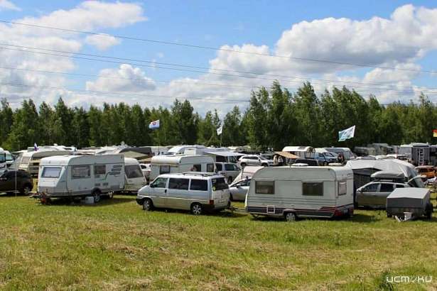 Международный автотуристический фестиваль «Абунафест», организованный орловским протоиерем, собрал в этом году более 500 экипажей