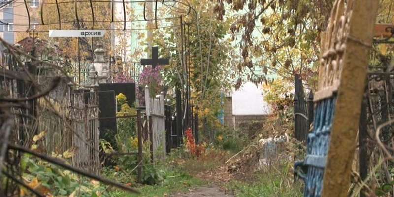 Стал известен состав сухпайков для школьников, а орловские кладбища временно закрыли для посетителей