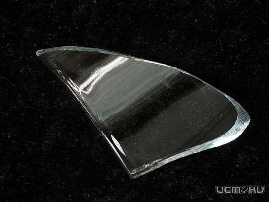 Ливенец угрожал взорвать магазин и напал на продавщицу с осколком стекла 