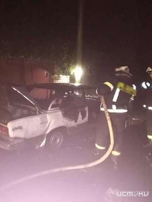 В Хотынце сгорел «ВАЗ»