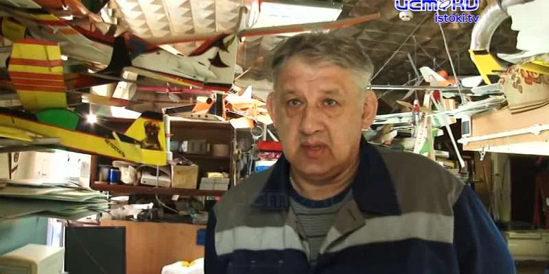 Летающий дракон в центре Орла оказался авиамоделью: какие еще диковинки есть у его создателя