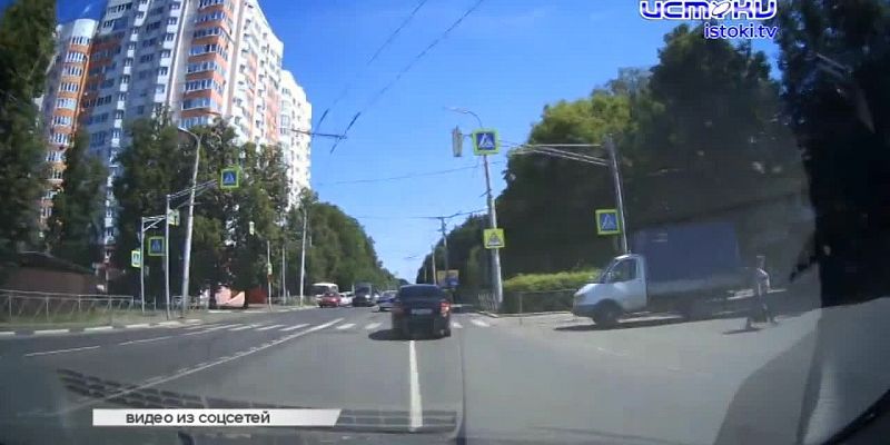 Экспресс-новости: перепутал полосы и оказался на встречке, с 1 июля коммуналка снова вырастет, авария с погибшим произошла в нашем регионе:
