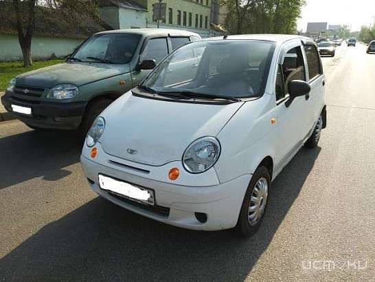 Мал да удал: в Орле «Дэу Матиз» въехал в попутную «десятку»