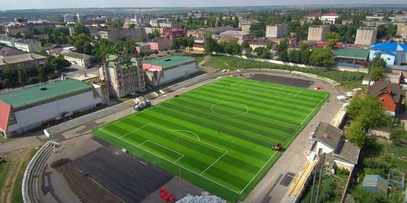 Клычков показал в соцсетях, как модернизируется стадион в Ливнах