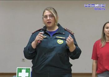 Орловские спасатели провели занятия для студентов, где показали как действовать в экстренных ситуациях.