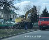 Видео: в Орле на месте спиленных возле собора деревьев активизировались рабочие