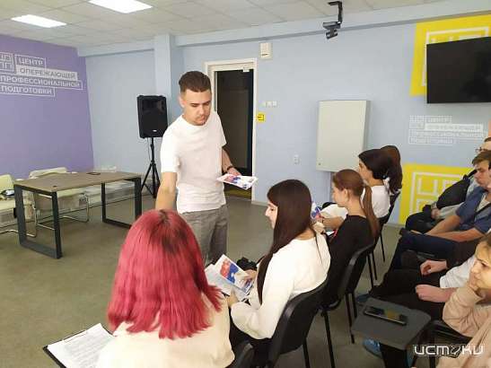 В рамках проекта «Большая перемена» сотрудники регионального УМВД провели беседы для молодых орловчан