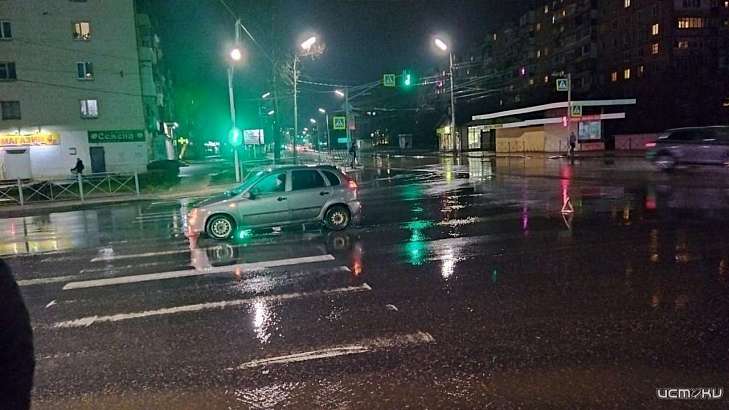 В Орле на пешеходе мужчина сбил подростка