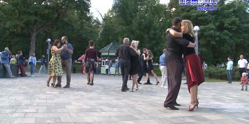 Танец страсти в Орле: как танго объединяет и помогает найти вторую половинку