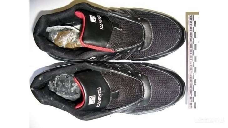 В Орле поймали юного наркомана с “синтетикой” в кроссовке