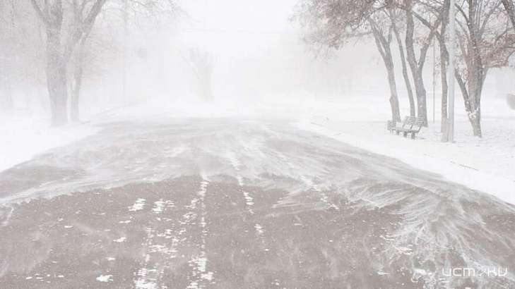 Орловчан предупредили о метели и шквалистом ветре Орловчан предупредили о метели и шквалистом ветре
