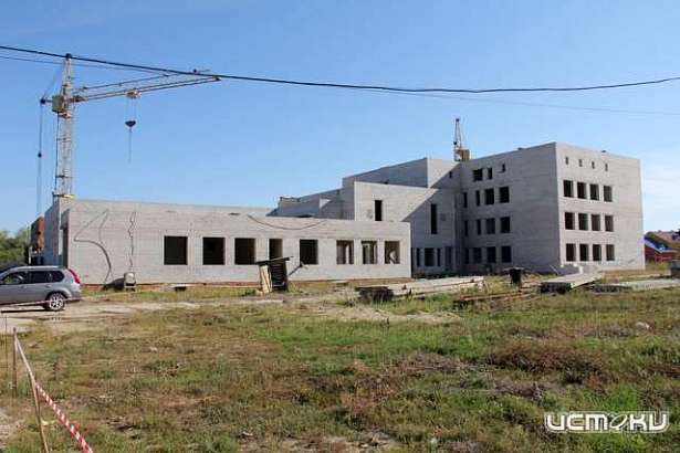 Школу на Ботанике планируют сдать к 12 августа