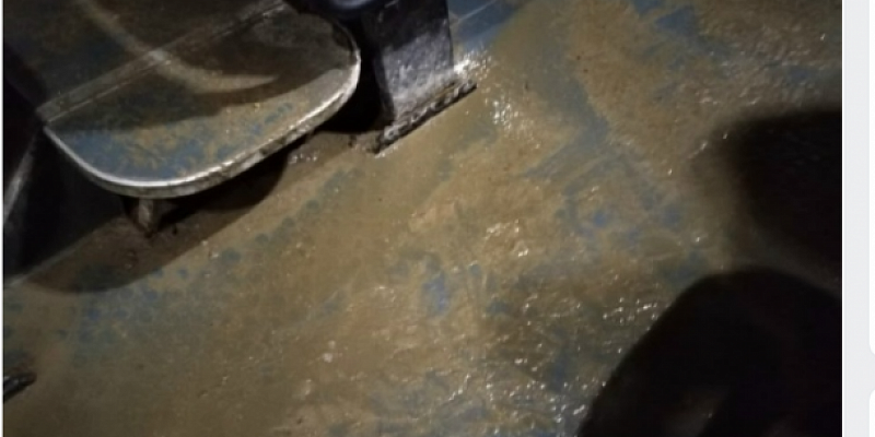 Городские депутаты обратились в мэрию из-за грязных маршруток