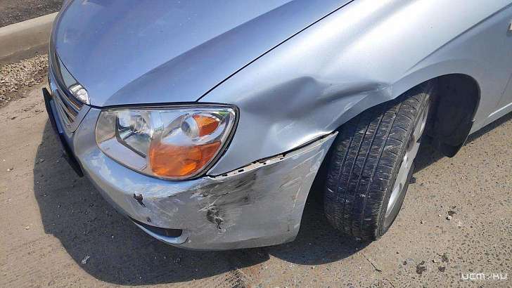 Под Орлом мужчина оказался под колесами своей же машины