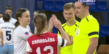 Орловские футболистки приняли на своем паркете коллектив "Аврора"