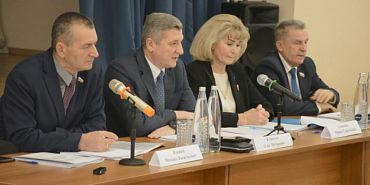 Орловское образование. Заседание профильного комитета облсовета прошло на базе лицея, капремонт которого был на депутатском контроле 