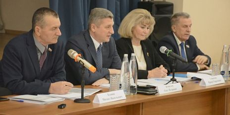 Орловское образование. Заседание профильного комитета облсовета прошло на базе лицея, капремонт которого был на депутатском контроле 