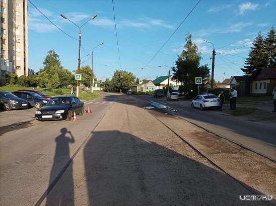 В Орле 8-летний мальчик попал под машину