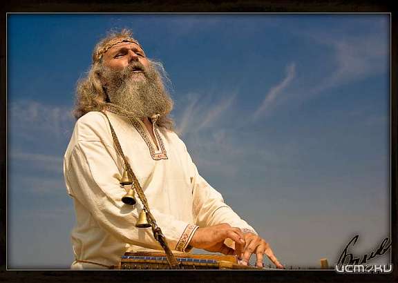 Орловский гусляр - участник шоу «Голос 60+», «зажёг» в орловском павильоне на ВДНХ