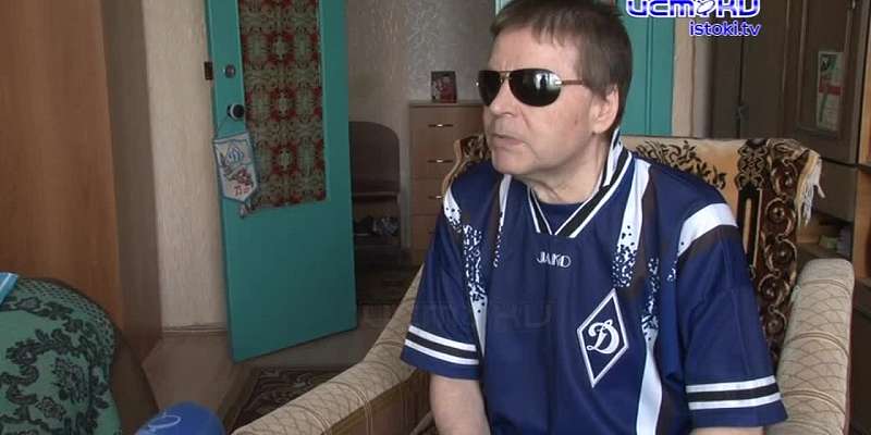 Даже потеряв зрение, не забросил любимое дело: Сергей Стародубцев уже много лет пишет книги об орловском футболе