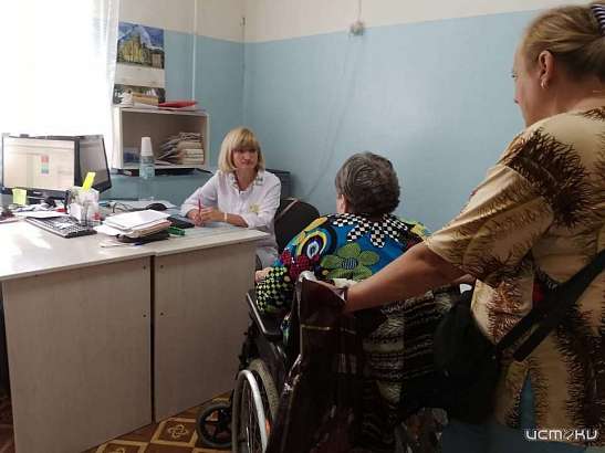 Кардиолог и невролог из ООКБ провели приём пациентов в Сосковской ЦРБ