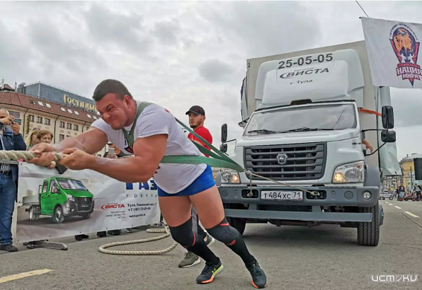 Орловский силач планирует установить рекорд России по буксировке комбайна в поддержку спецоперации на Украине