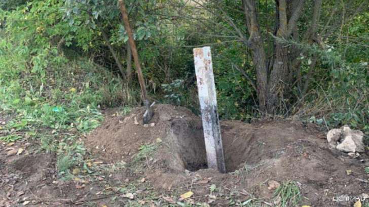  Кража на обочине: орловчане воровали ограждения на трассе Мценск-Болхов