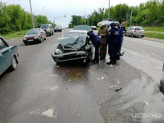 На трассе под Орлом произошла авария