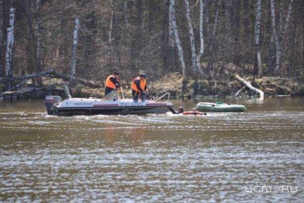 Орловские спасатели нашли утонувшего мужчину