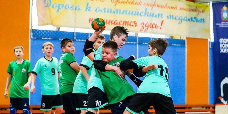 В грядущие выходные спортивный зал Центрального стадиона им. Ленина примет Кубок Орловской области по гандболу