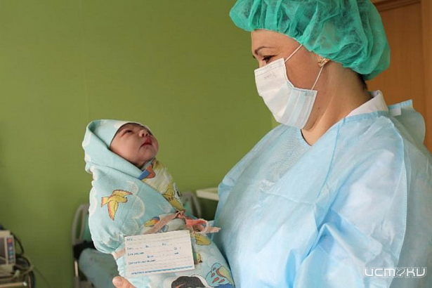 В новом 2025 году первой в Ливнах родилась девочка 