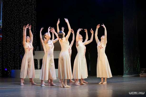 В Орле в 19-й раз засиял «Свет Рождественской звезды»