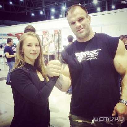 Орловчанка Кристина Костикова выиграла европейский жимовой марафон