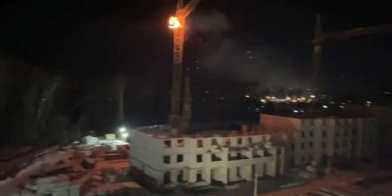 ВИДЕО: пожар в кабине башенного крана
