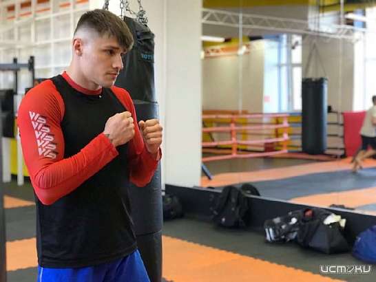 Кикбоксер Владислав Туйнов проведет в Орле «Зарядку с чемпионом»