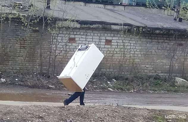 Сосед по общежитию своровал из комнаты орловчанки бытовую технику