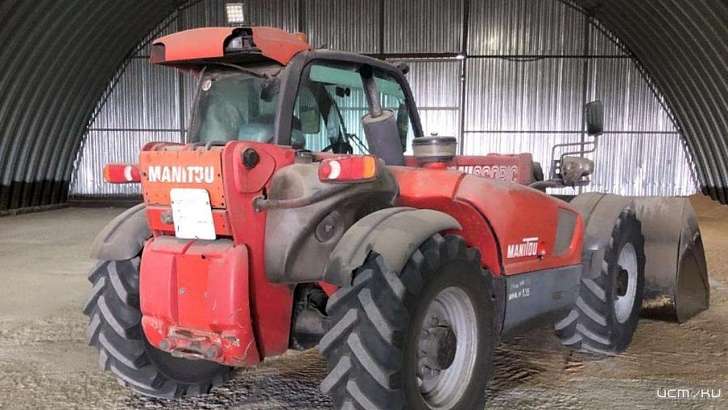 На Орловщине парень угодил под колеса автопогрузчика