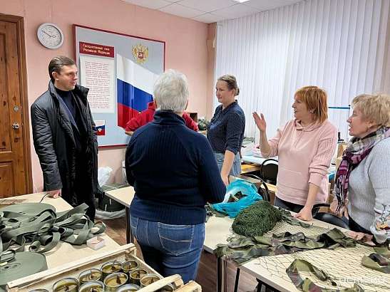 В Орле волонтёров «Золотые Руки Ангела» для расширения производства тактических носилок для фронта переселят в новое помещение