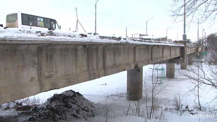 Мост Дружбы в Орле закрыли для движения маршруток