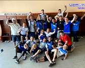 Прямой эфир из автомобиля губернатора и такой же стрим, но на фоне голубого неба от мэра; футболисты Орла возвращаются с тремя победами, а у работнико...