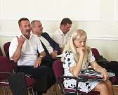 Когда появляется единый оператор, то возникает много проблем. Пример тому «Зеленая роща». В Орле обсудили новый закон «О рекламе»