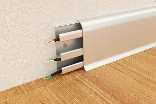 Напольные плинтусы. Выбор размера и материала